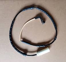 34356764851-سلك بريك امامي BMW فئة 3 + فئة X1 من 05>011  طول 850 ملم